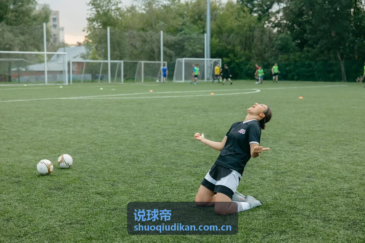 说球帝球星专栏边后卫套上配图
